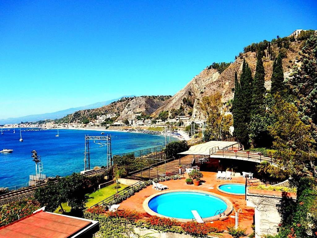 Beach Apartment Taormina Exterior foto